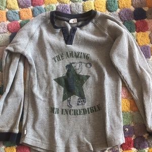 Boys EGG cool gray waffle shirt - size 6